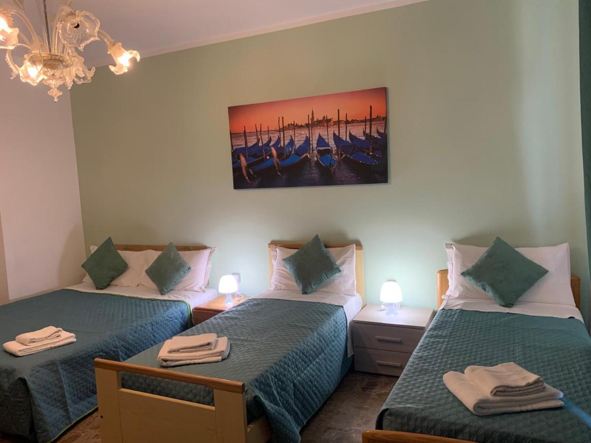Venice Night Appartment Местре Екстер'єр фото
