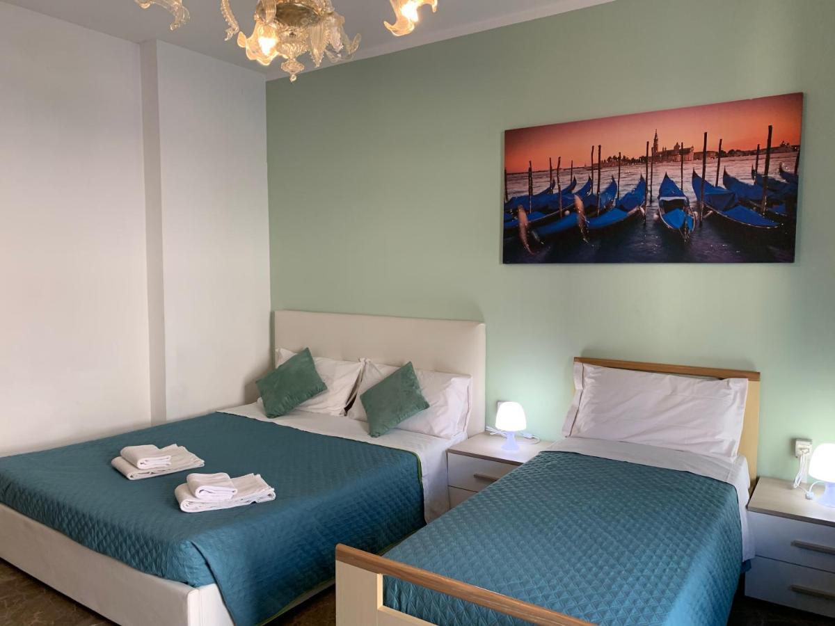 Venice Night Appartment Местре Екстер'єр фото